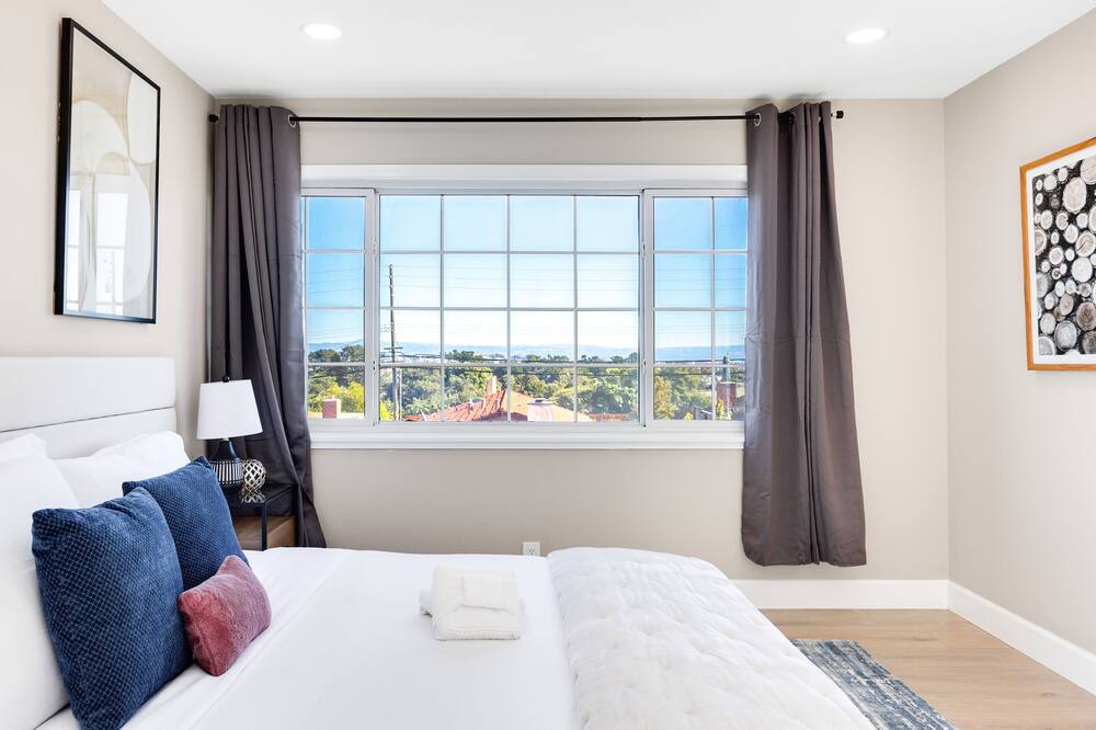 Photo of Bedroom in San Bruno