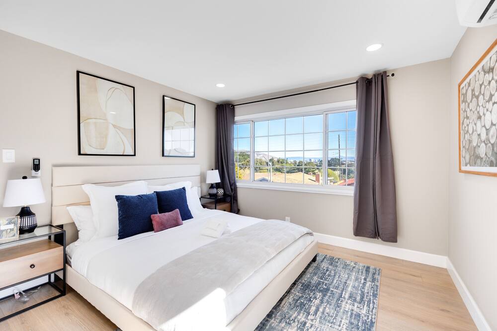 Photo of Bedroom in San Bruno