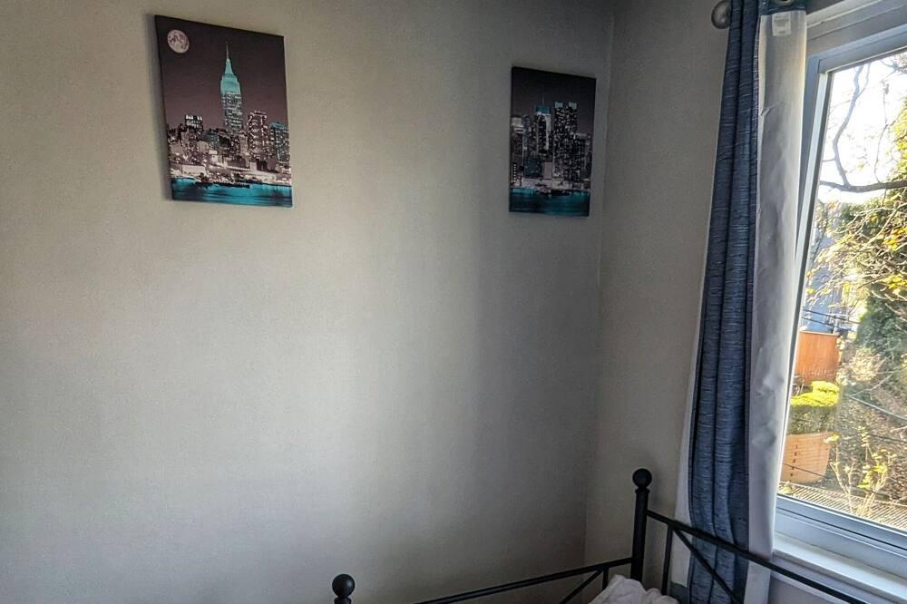 Photo of Bedroom in Southeast