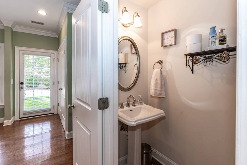 Photo of Bathroom in Umstead