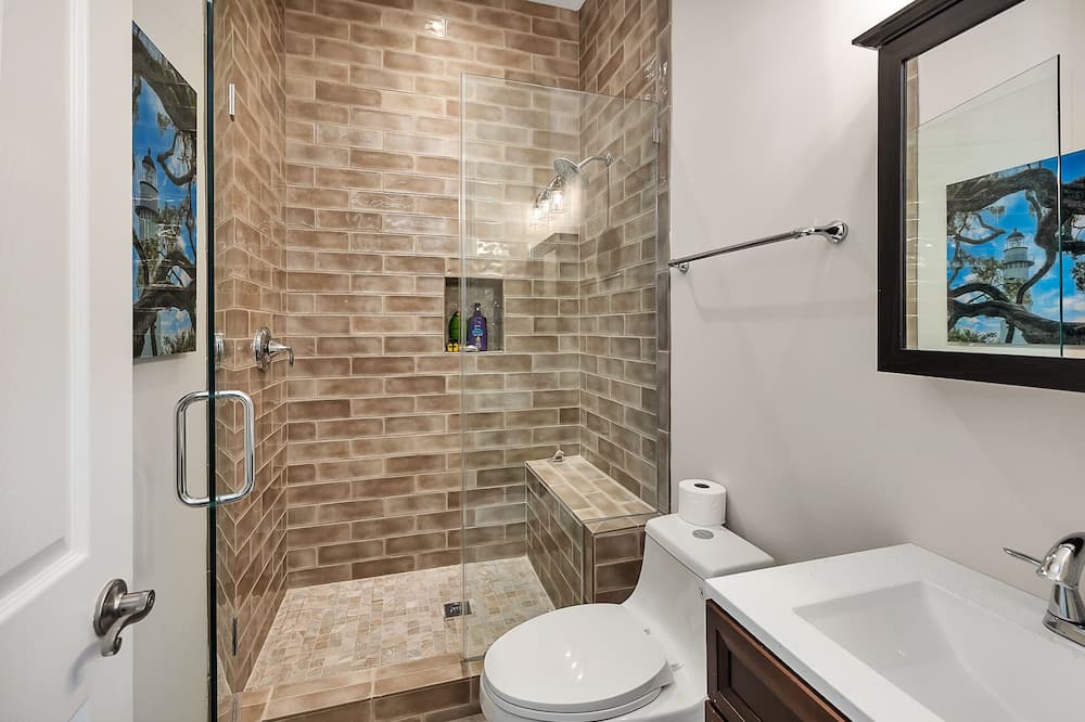 Photo of Bathroom in Epworth Acres