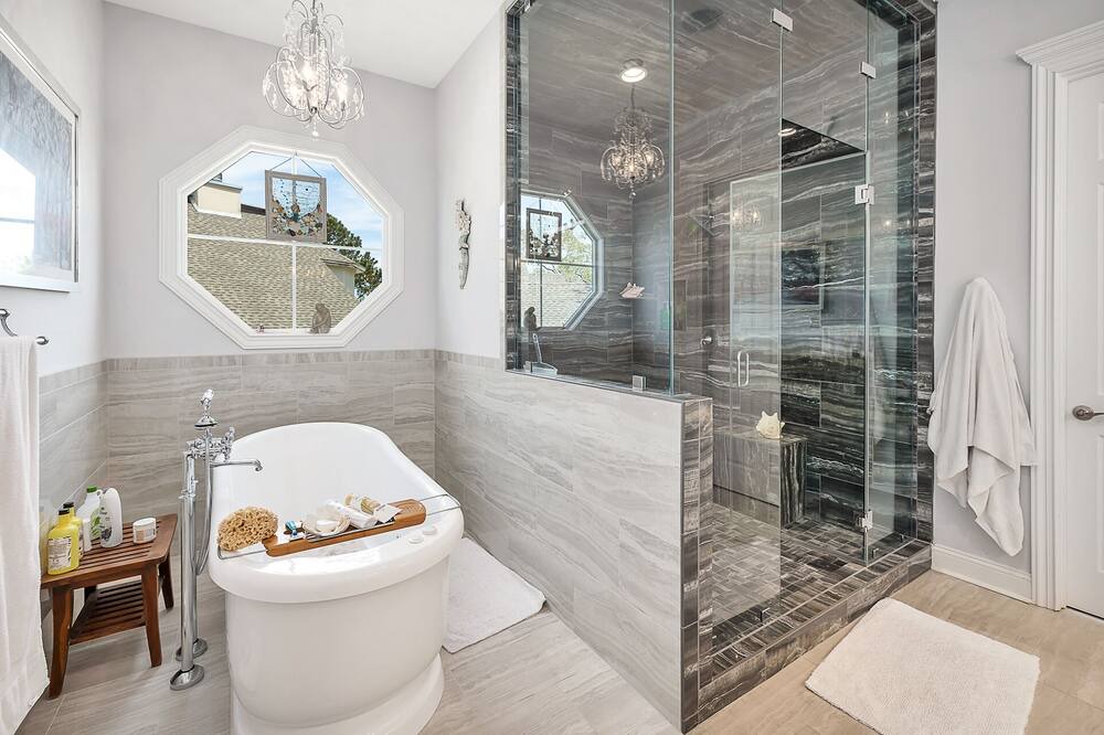 Photo of Bathroom in Epworth Acres