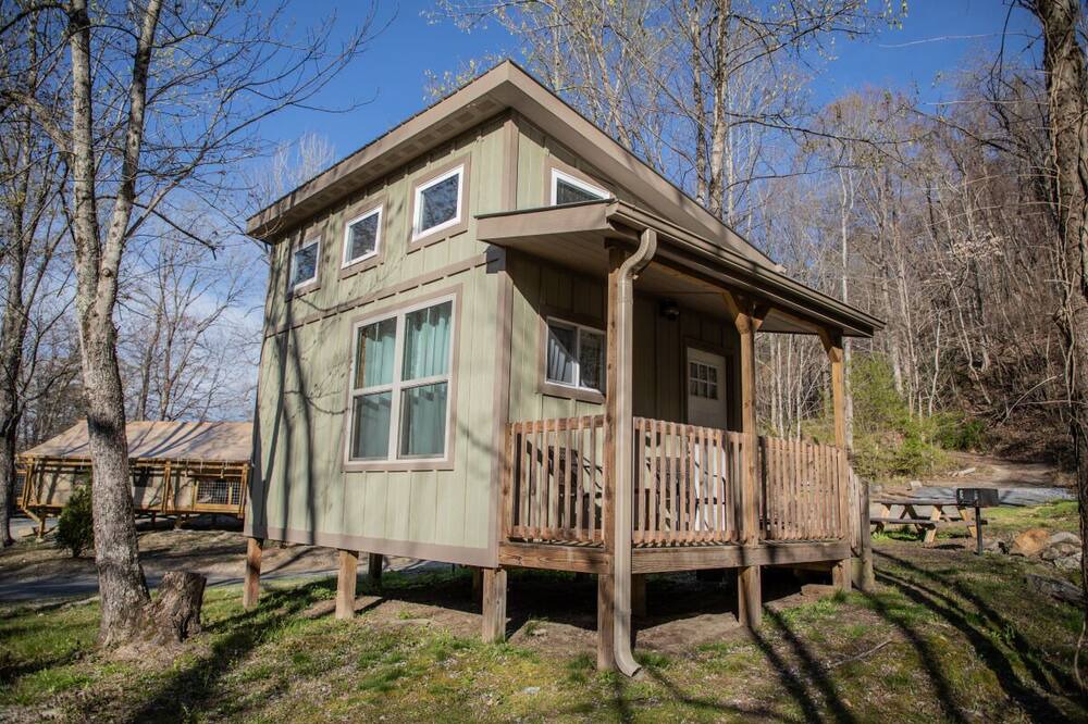 Photo of Outdoor in Saluda