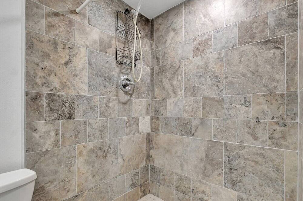 Photo of Bathroom in Pinellas Point
