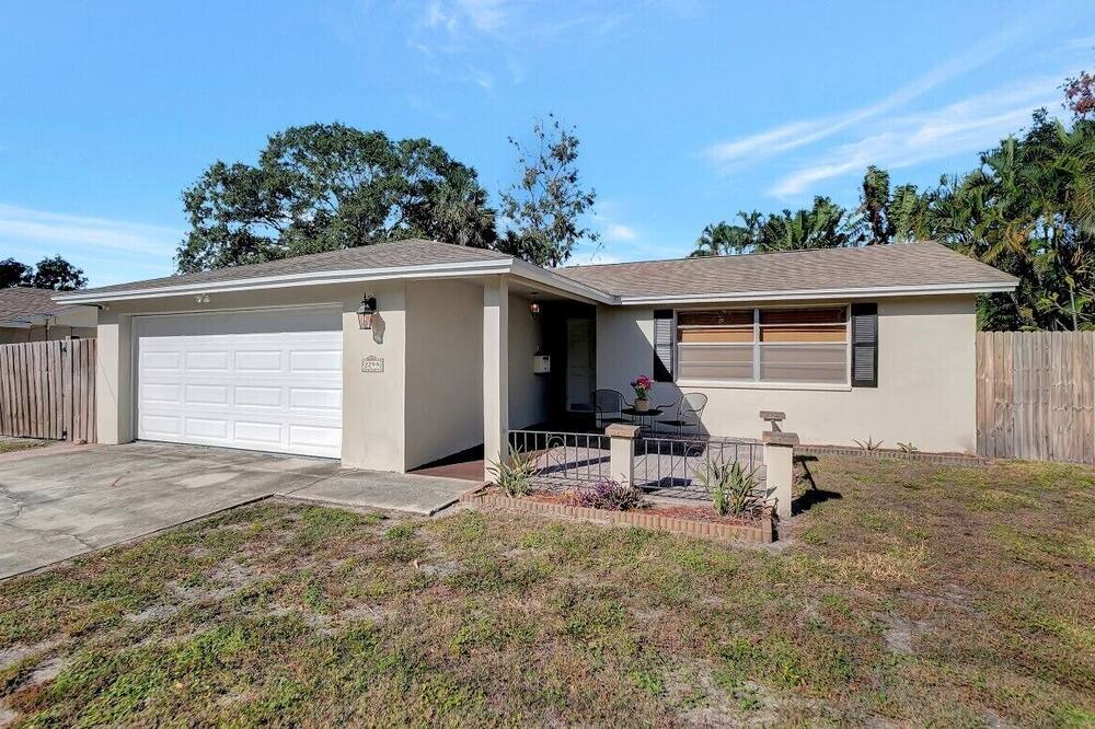 Photo of Outdoor in Pinellas Point