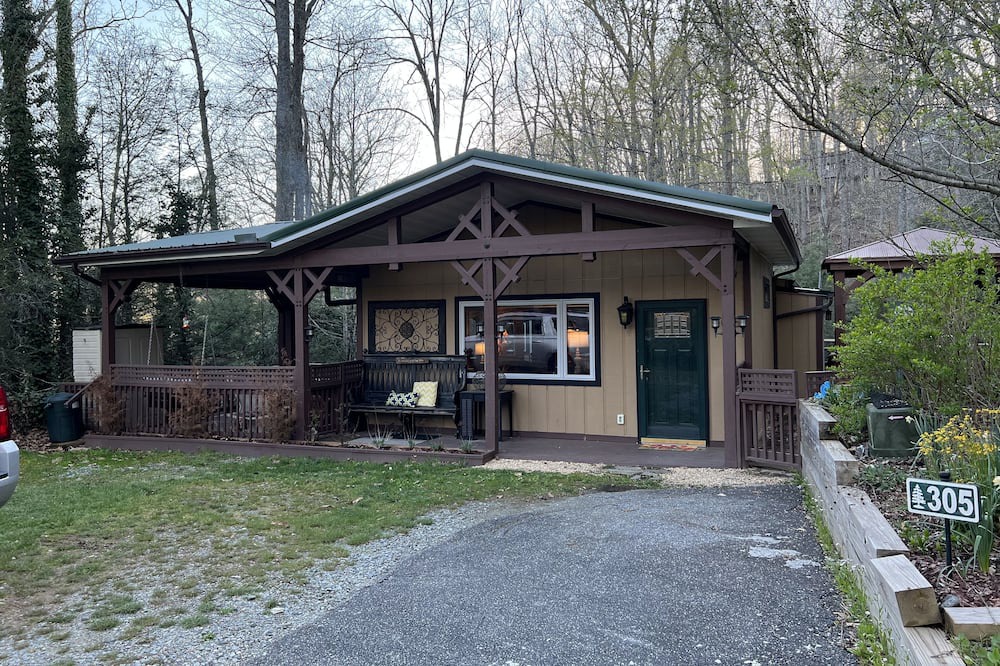 Photo of Outdoor in Newland