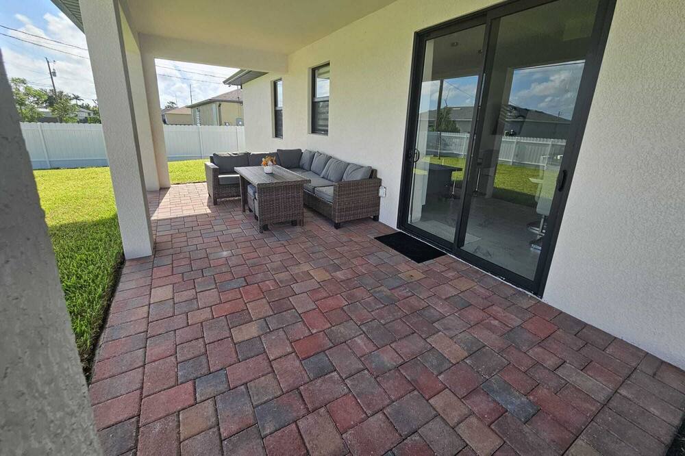 Photo of Patio Balcony in Diplomat