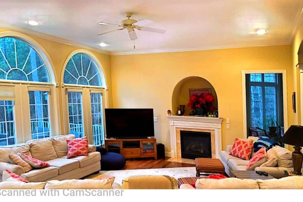 Photo of Livingroom in North Carolina Piedmont