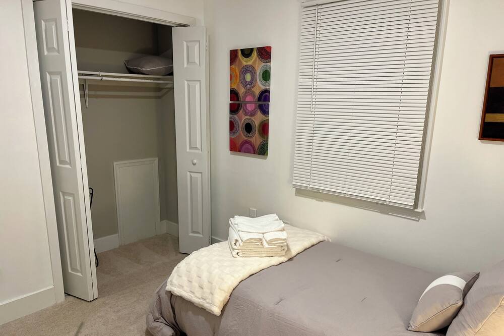 Photo of Bedroom in Herndon