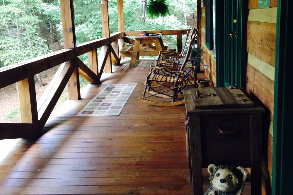 Photo of Patio Balcony in Dial