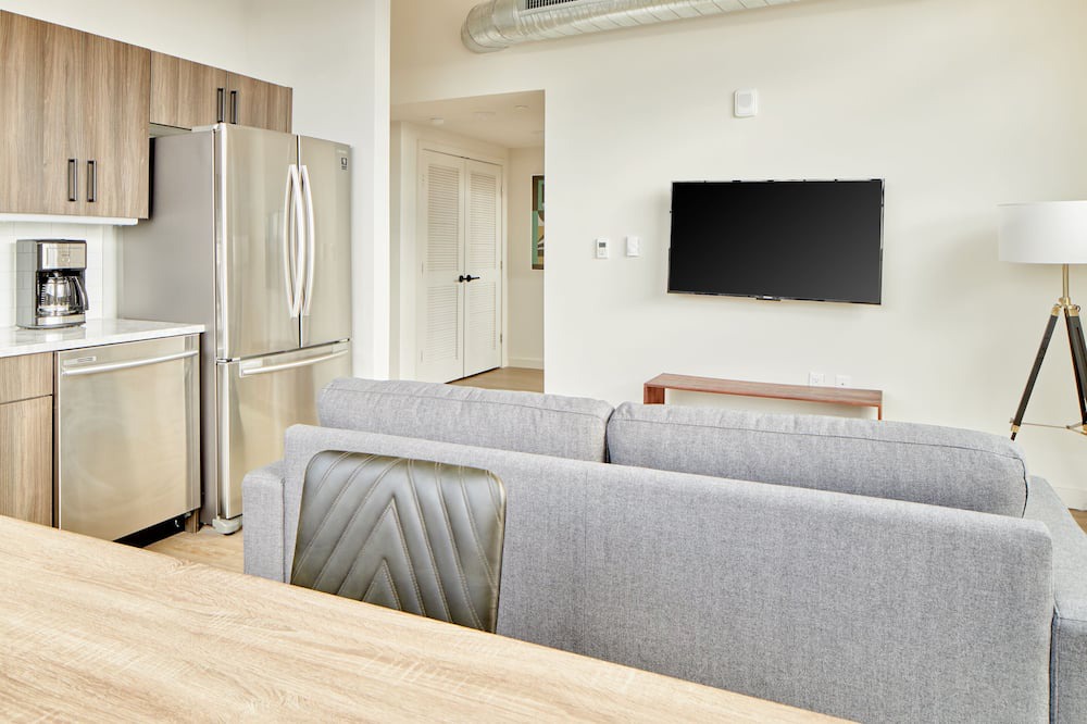 Photo of Livingroom in Logan Square