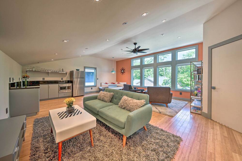 Photo of Bedroom in Southern Shores