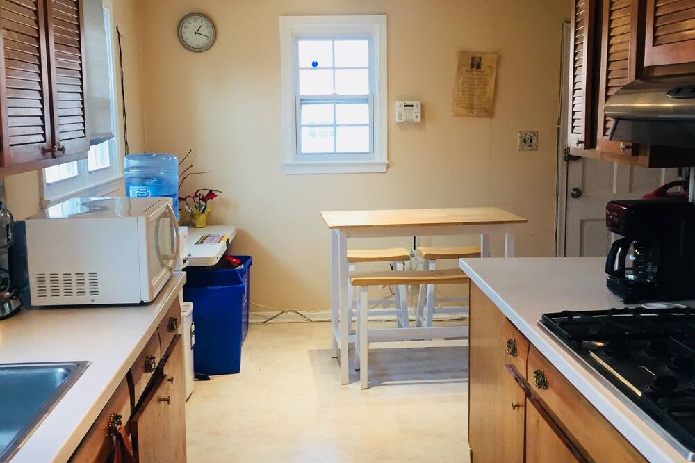 Photo of Kitchen in North Bethesda