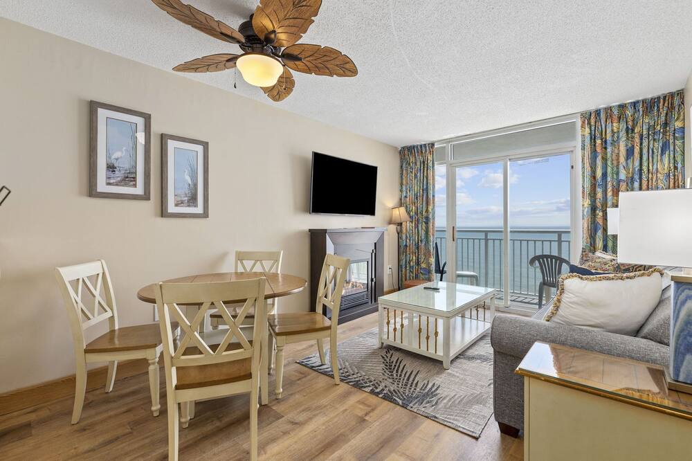 Photo of Livingroom in Myrtle Beach