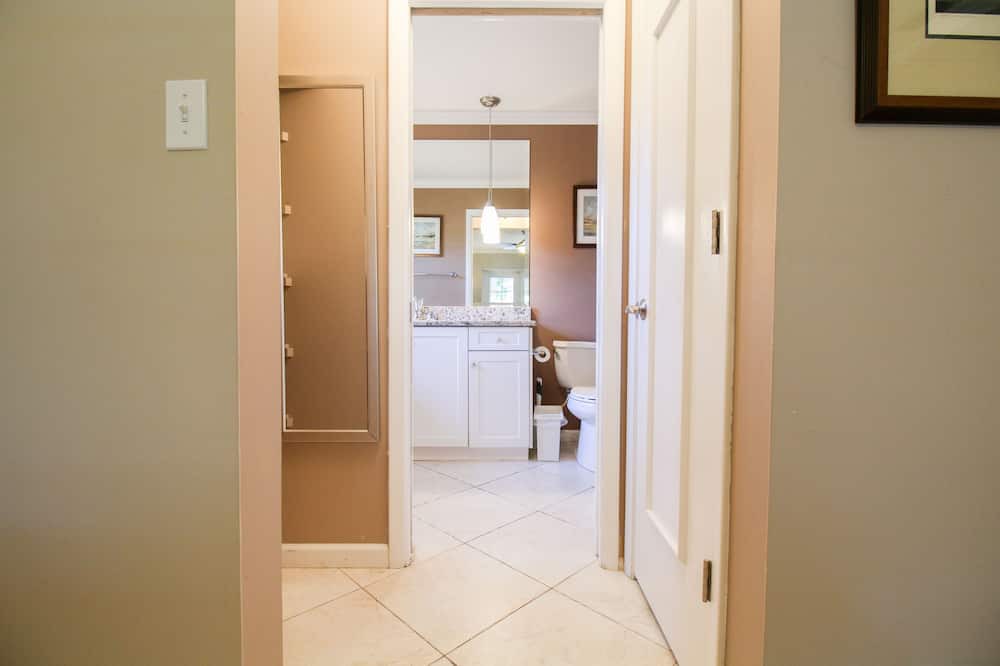Photo of Others in Gulf Gate Estates