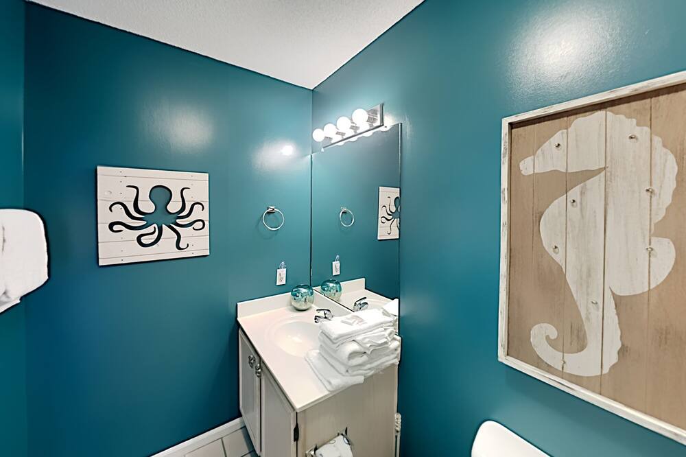 Photo of Bathroom in Miramar Beach