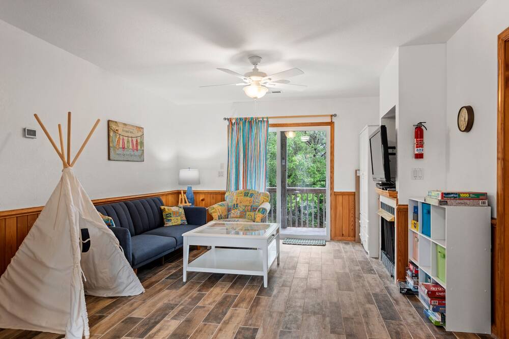 Photo of Livingroom in Ocean Sands