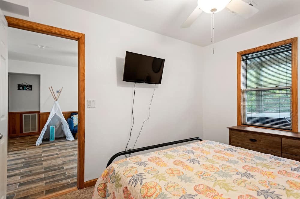 Photo of Bedroom in Ocean Sands