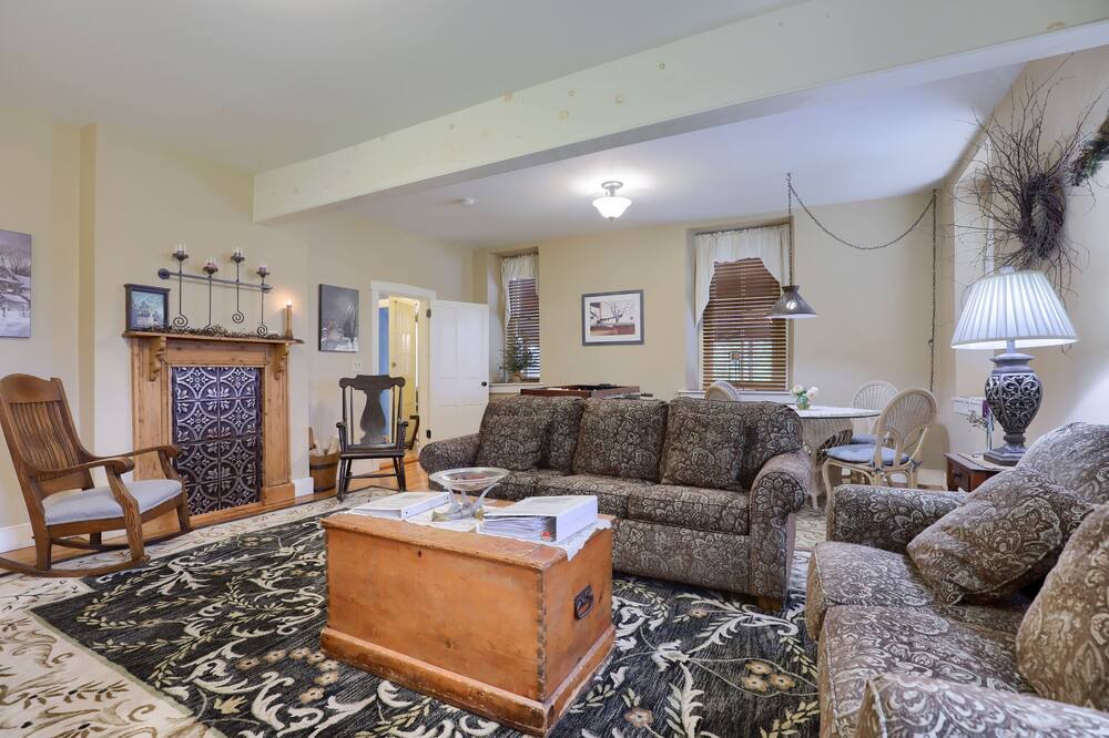 Photo of Livingroom in Witmer