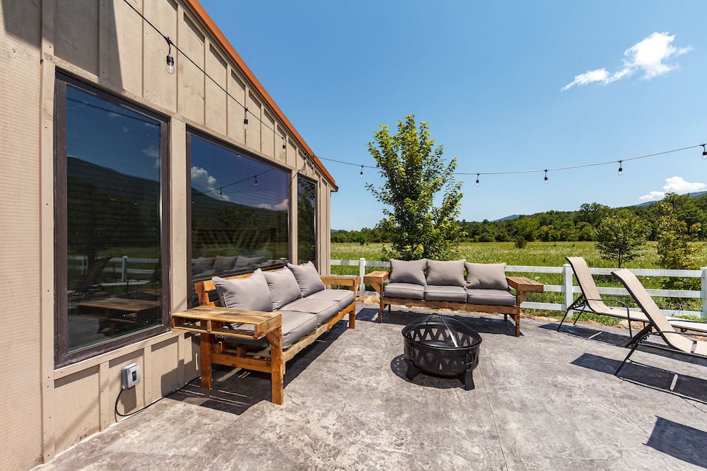 Photo of Patio Balcony in Wears Valley