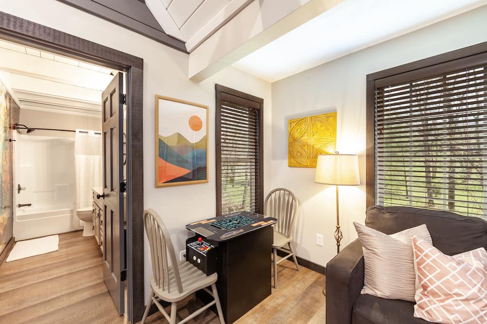 Photo of Livingroom in Wears Valley