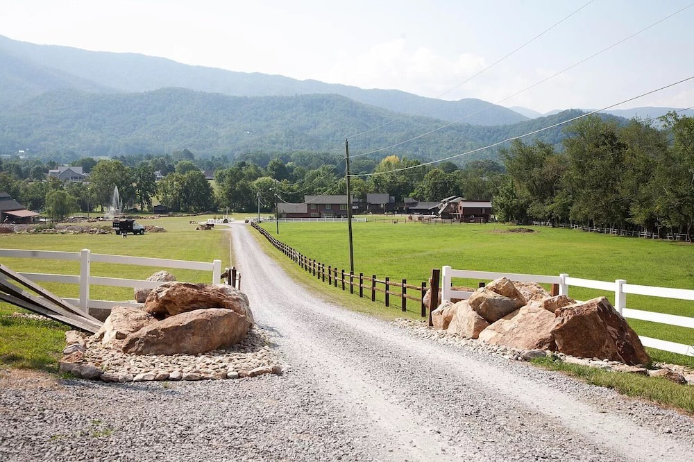 Photo of Outdoor in Wears Valley