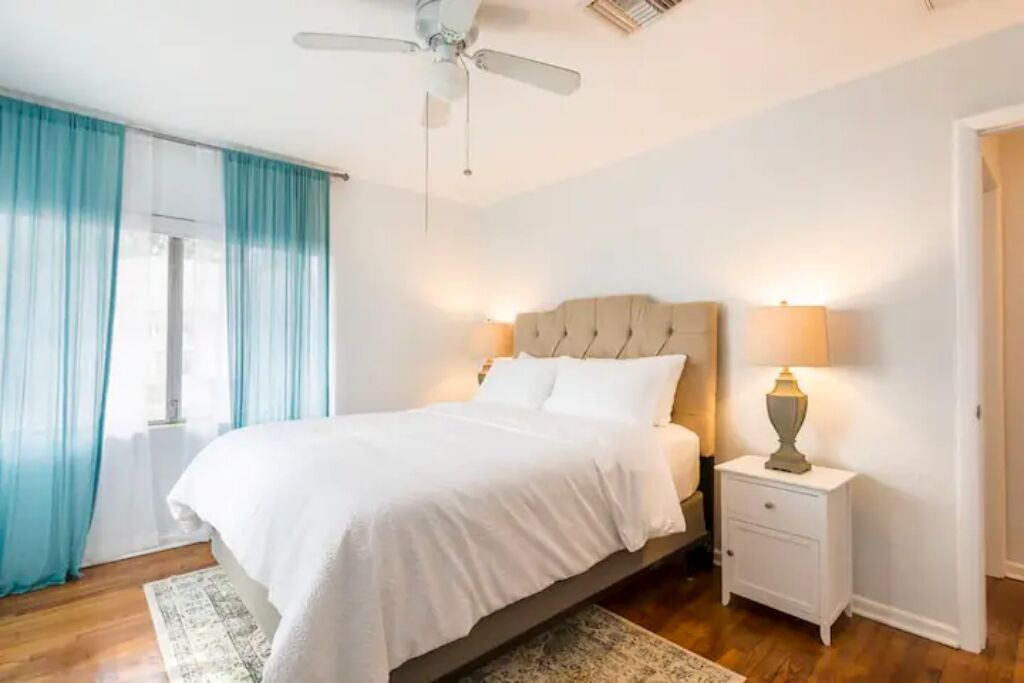 Photo of Bedroom in Bayou Oaks