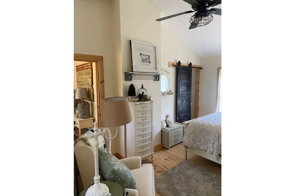 Photo of Bedroom in Purcellville