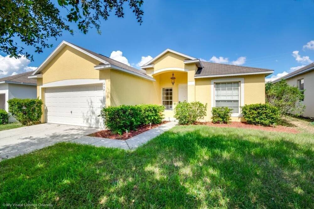 Photo of Outdoor in Sunset Ridge