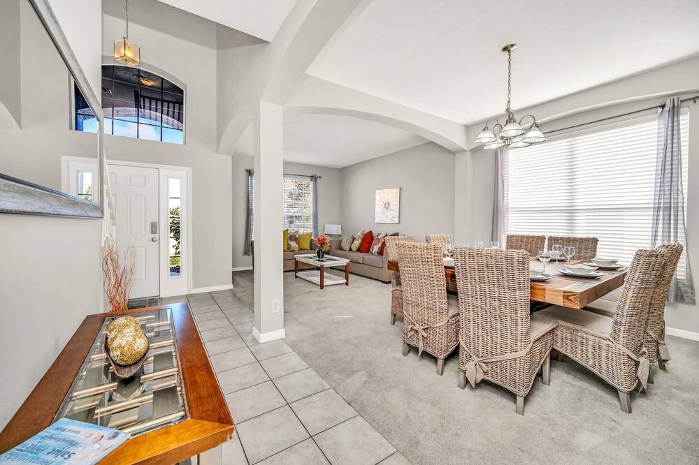 Photo of Livingroom in Loughman