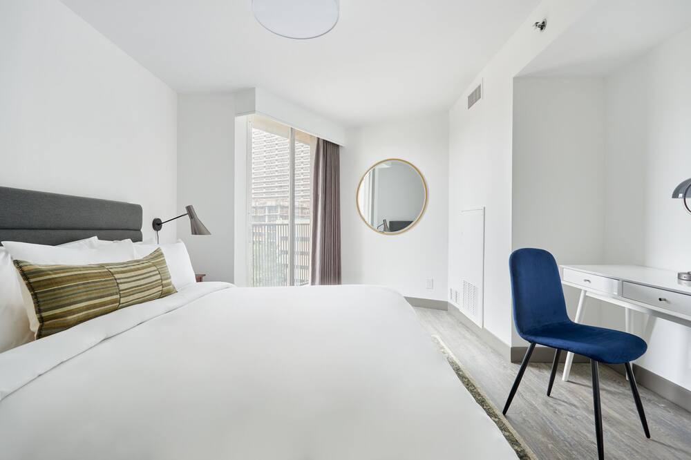 Photo of Bedroom in Logan Square
