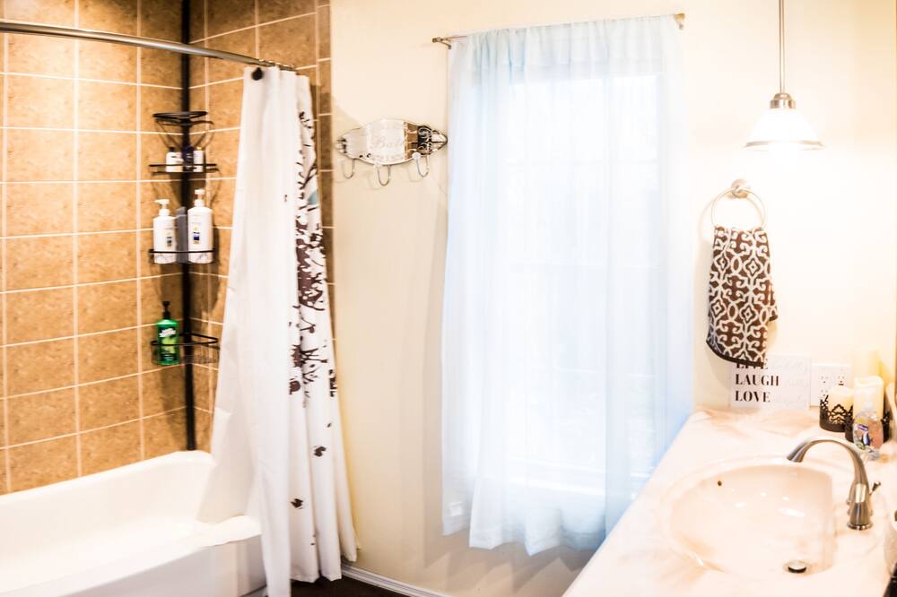 Photo of Bathroom in United Central