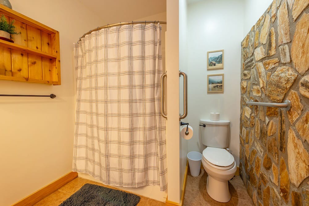 Photo of Bathroom in Burnsville