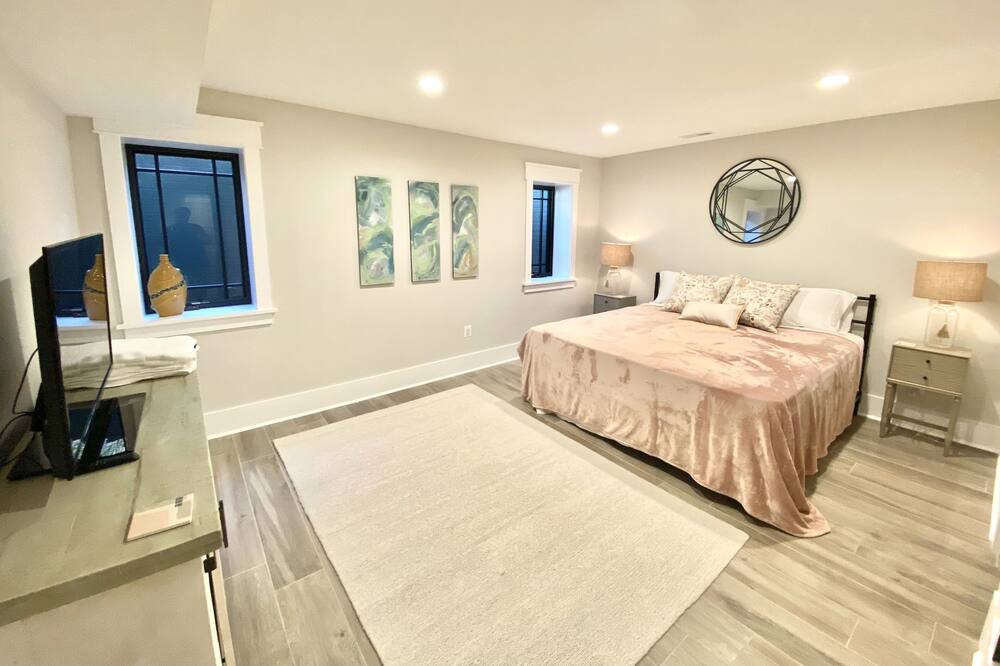 Photo of Bedroom in Brookmont