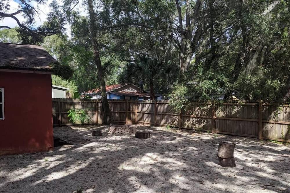 Photo of Outdoor in Bayou Oaks