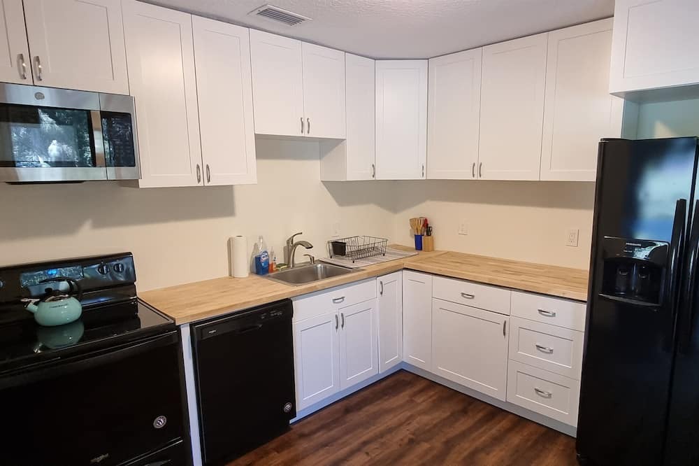 Photo of Kitchen in Bayou Oaks