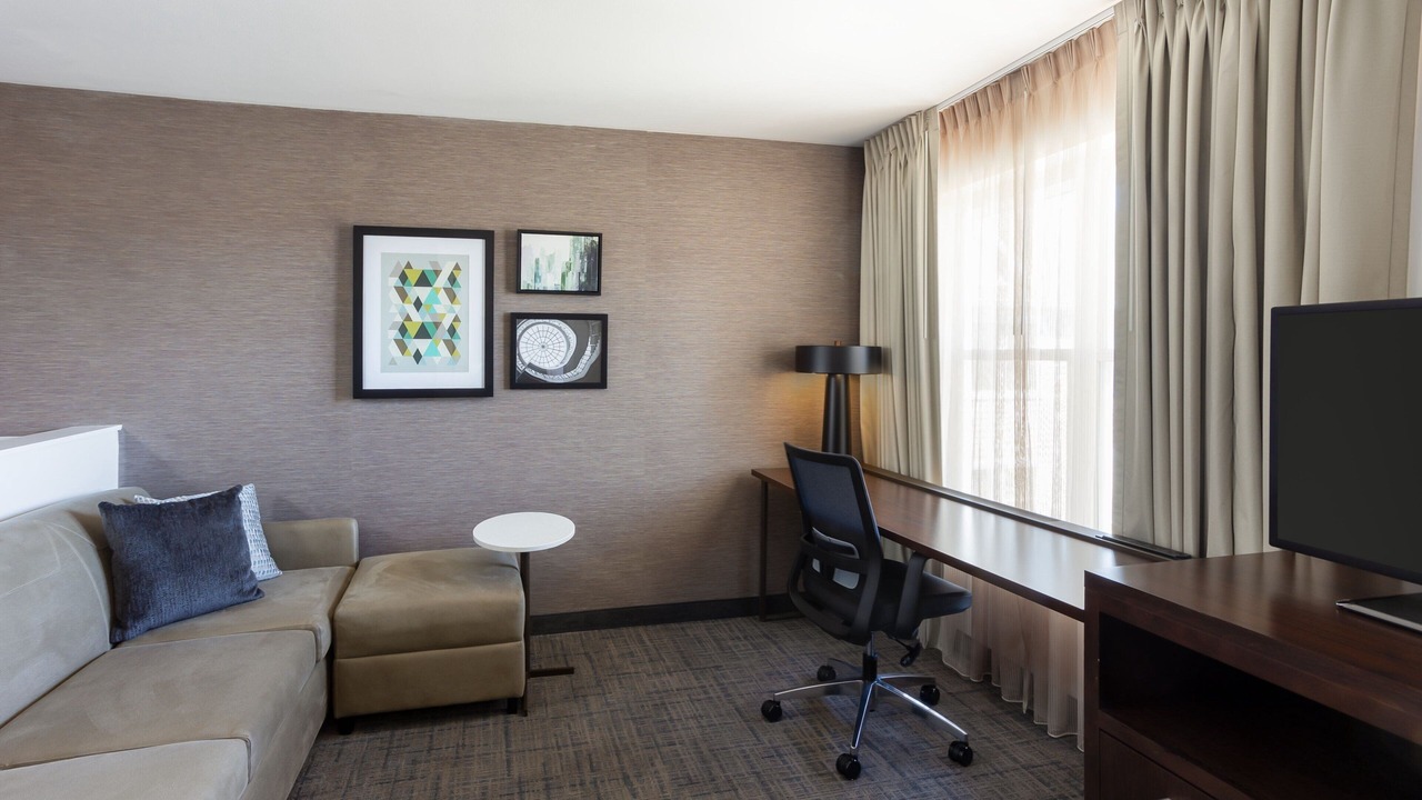 Photo of Bedroom in Lake Arbor