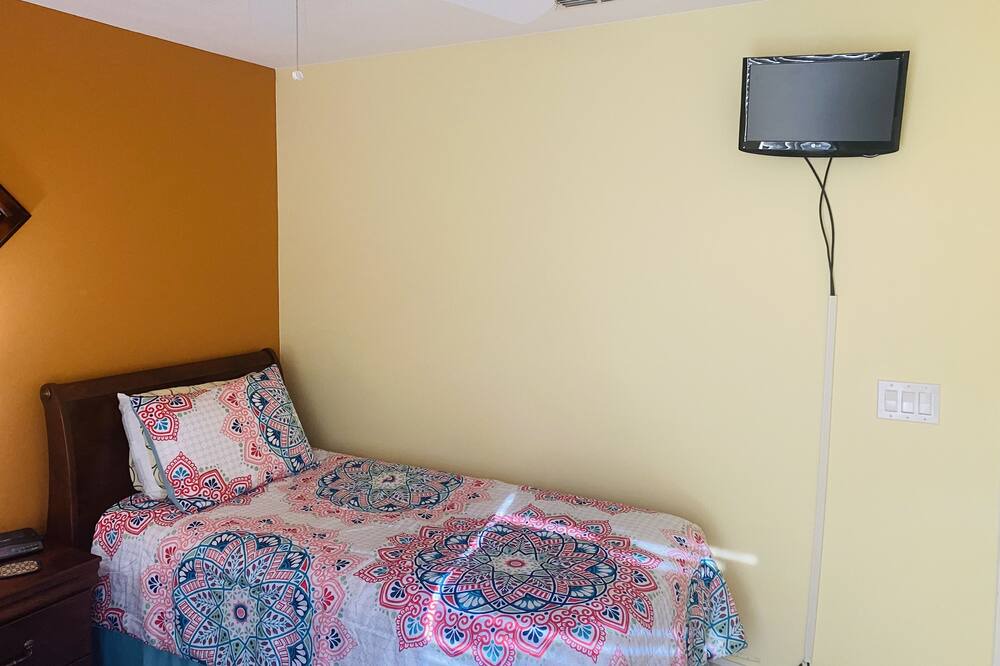 Photo of Bedroom in Loughman