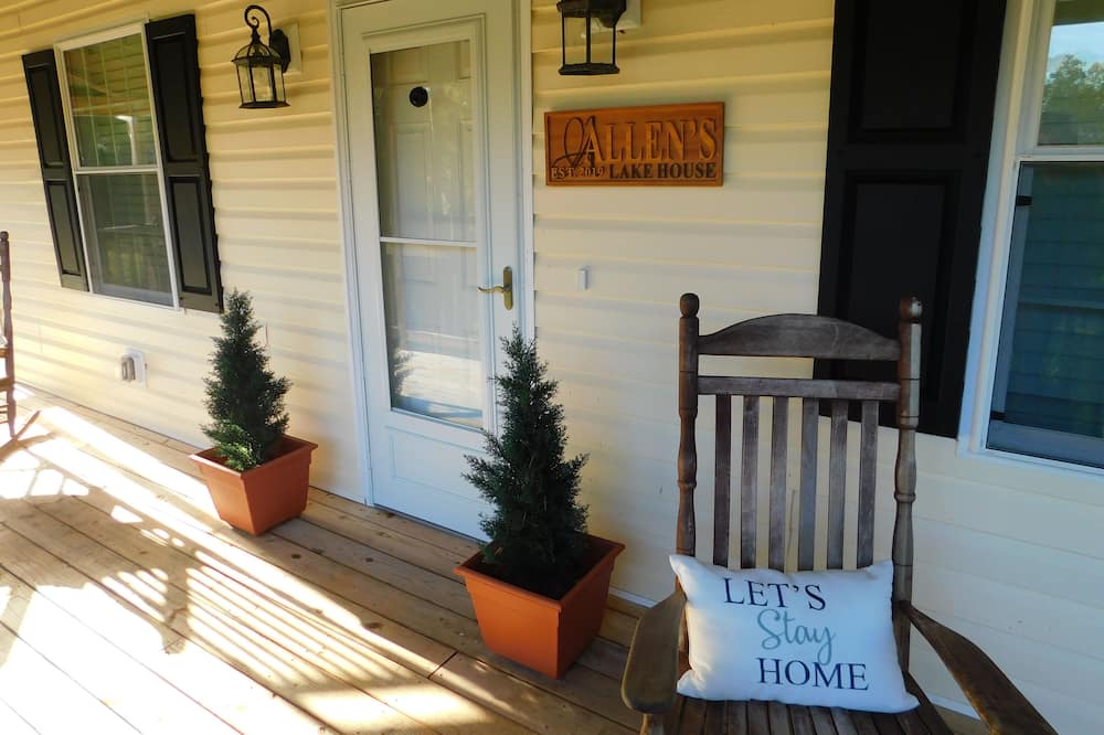 Photo of Patio Balcony in Clarksville