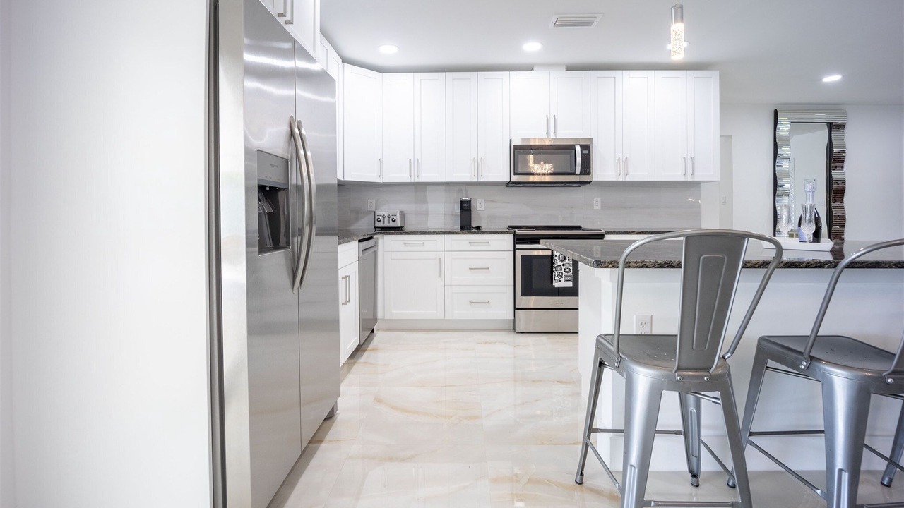 Photo of Kitchen in Bermuda Riviera