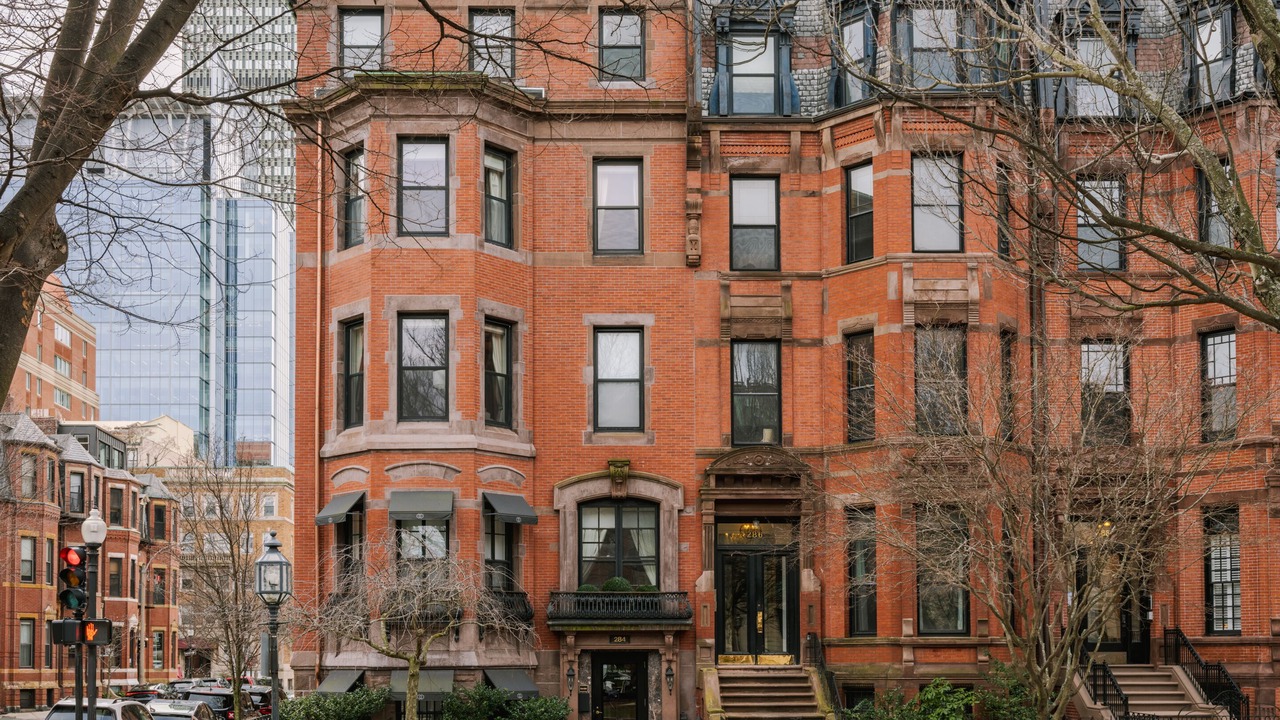 Photo of Outdoor in Back Bay West