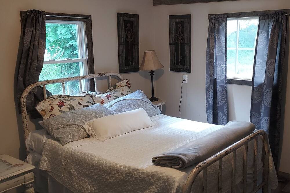 Photo of Bedroom in Millville