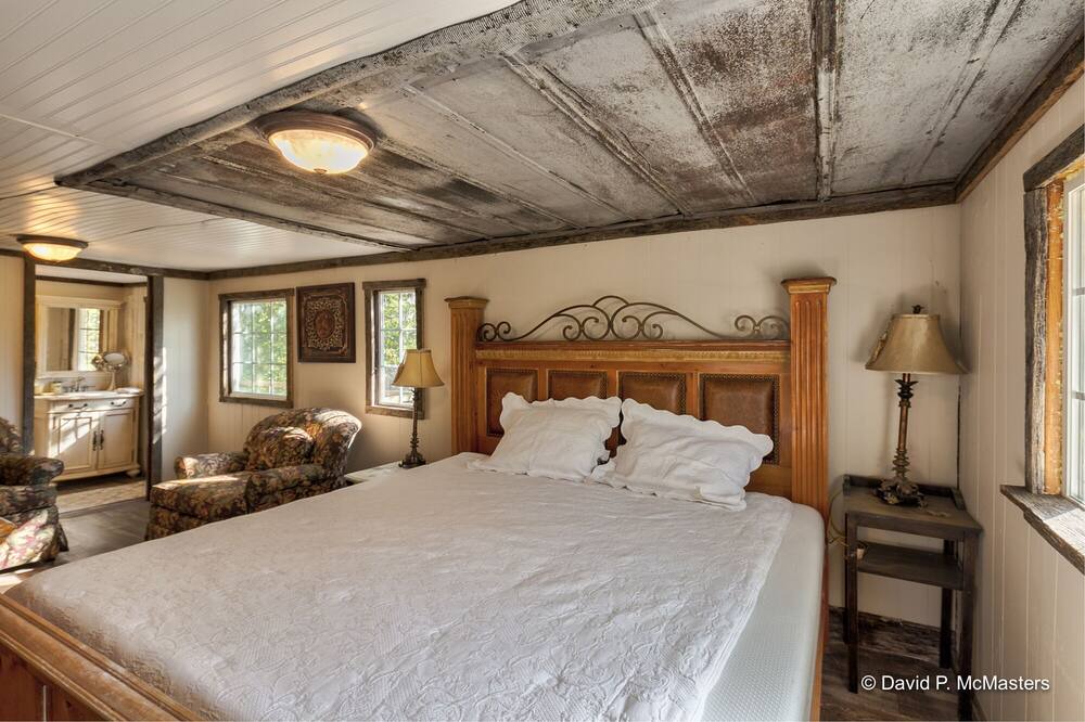 Photo of Bedroom in Millville
