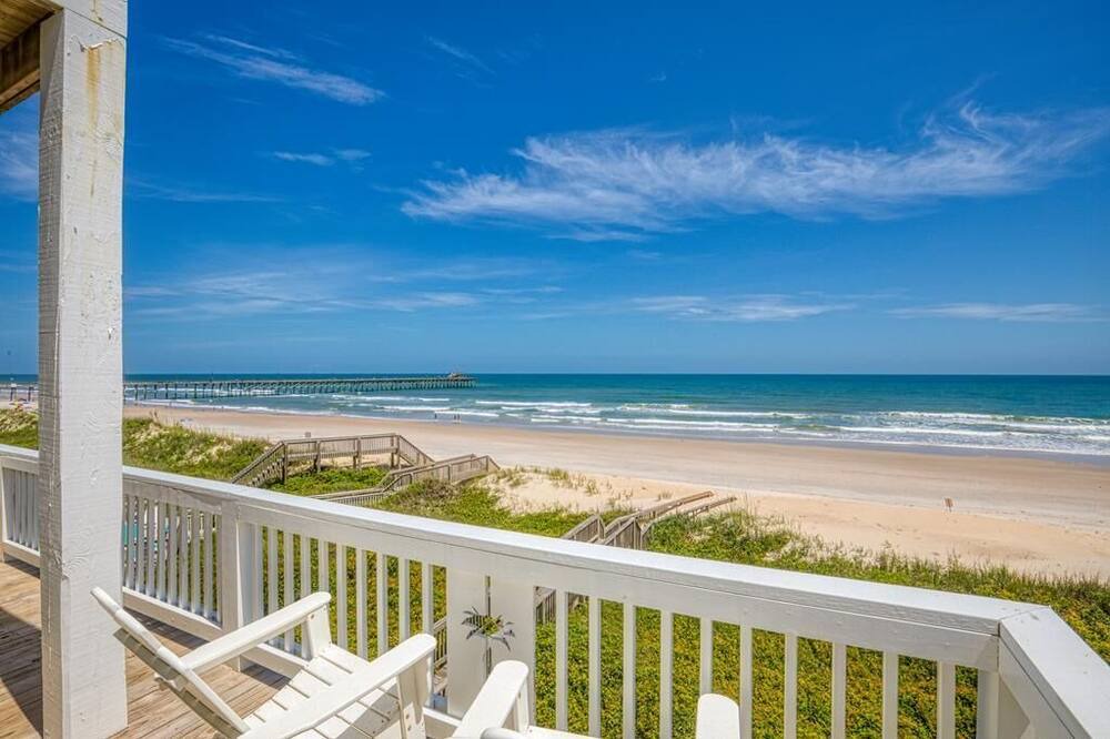 Photo of Patio Balcony in North Topsail Beach