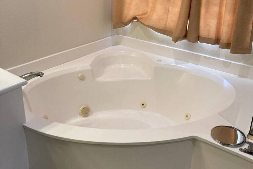 Photo of Bathroom in Paradise