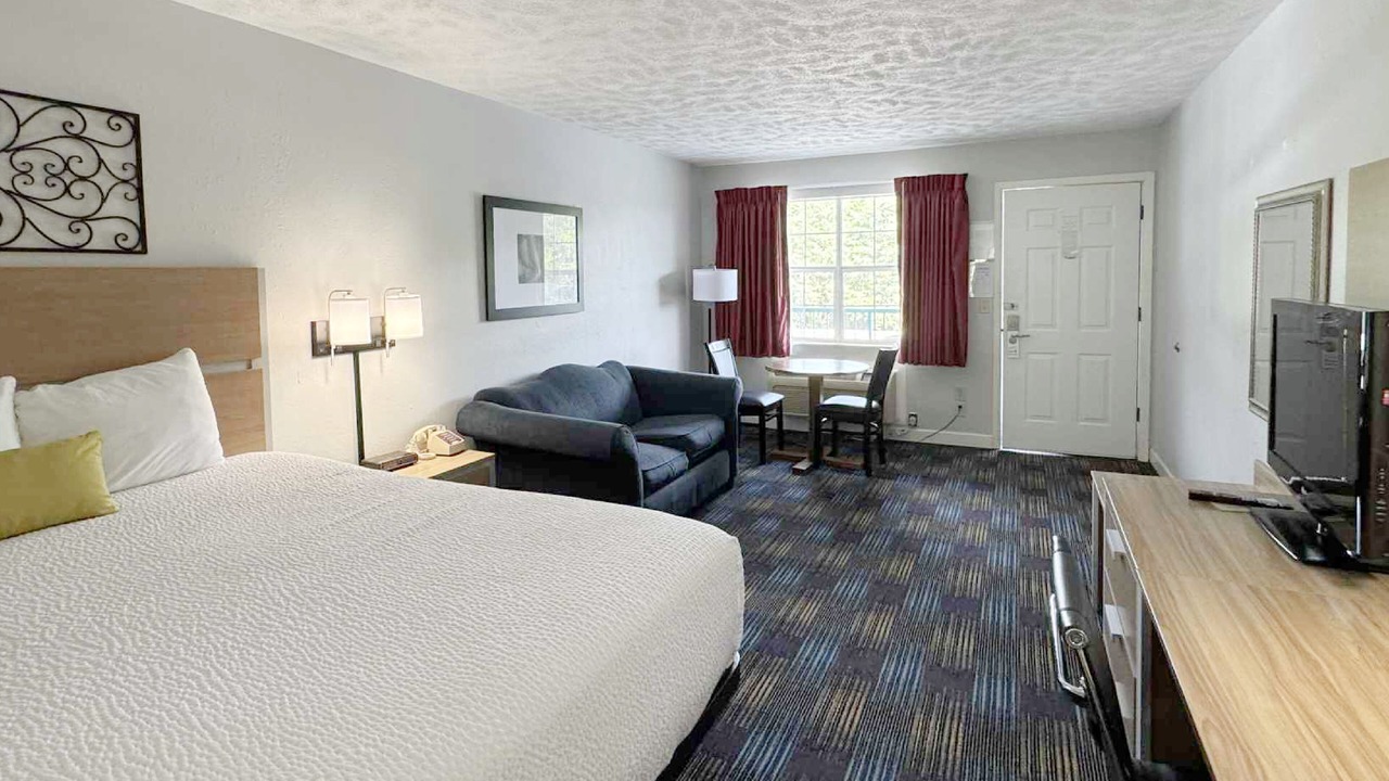 Photo of Bedroom in Sevierville