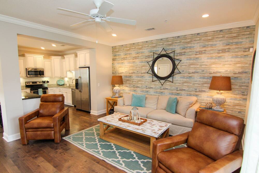 Photo of Livingroom in Epworth Acres