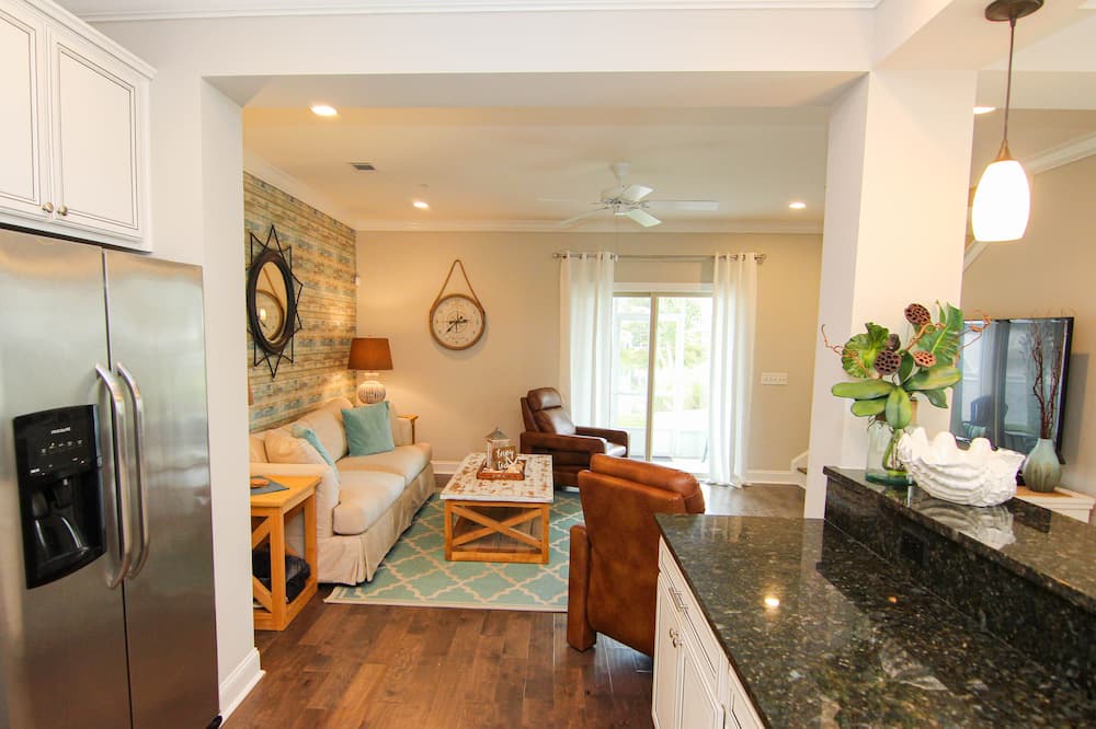 Photo of Bedroom in Epworth Acres