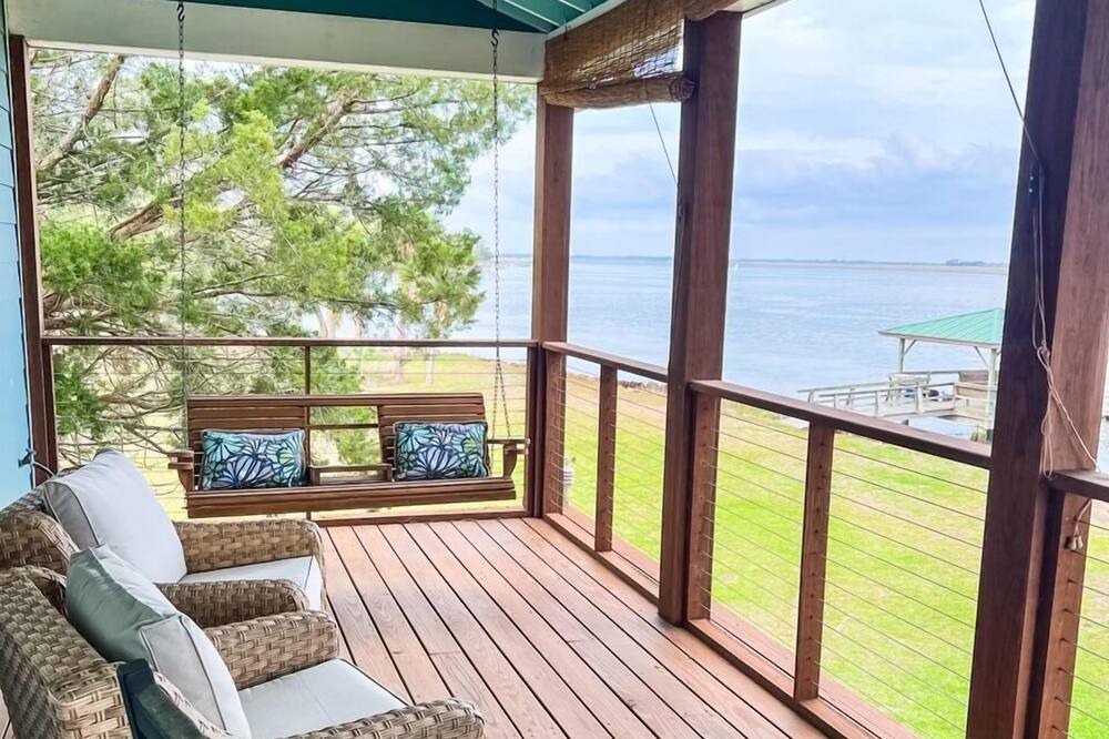 Photo of Patio Balcony in Daufuskie Island