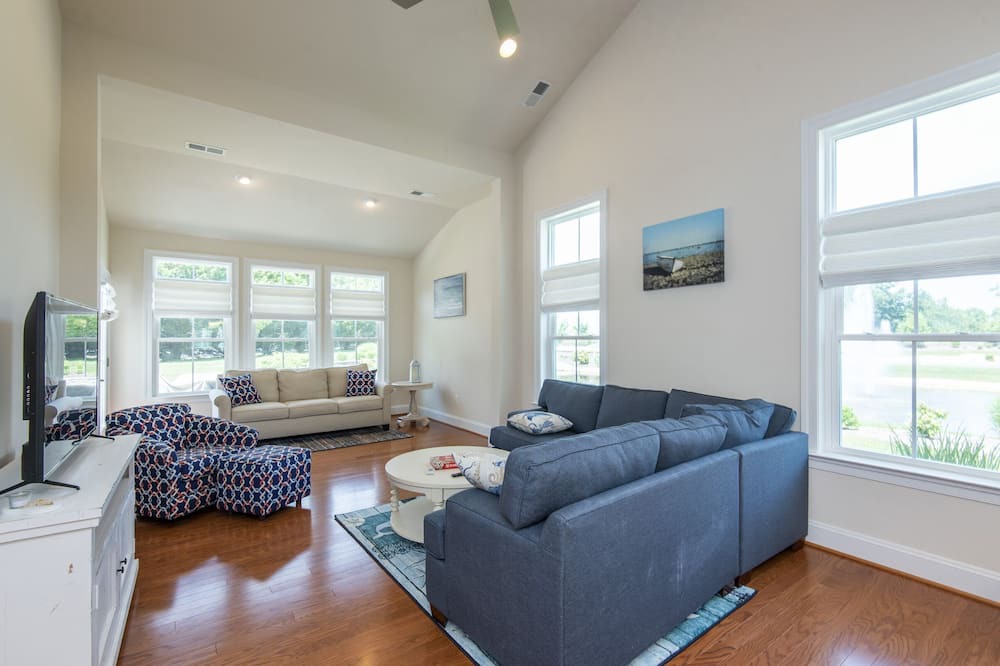 Photo of Livingroom in Selbyville